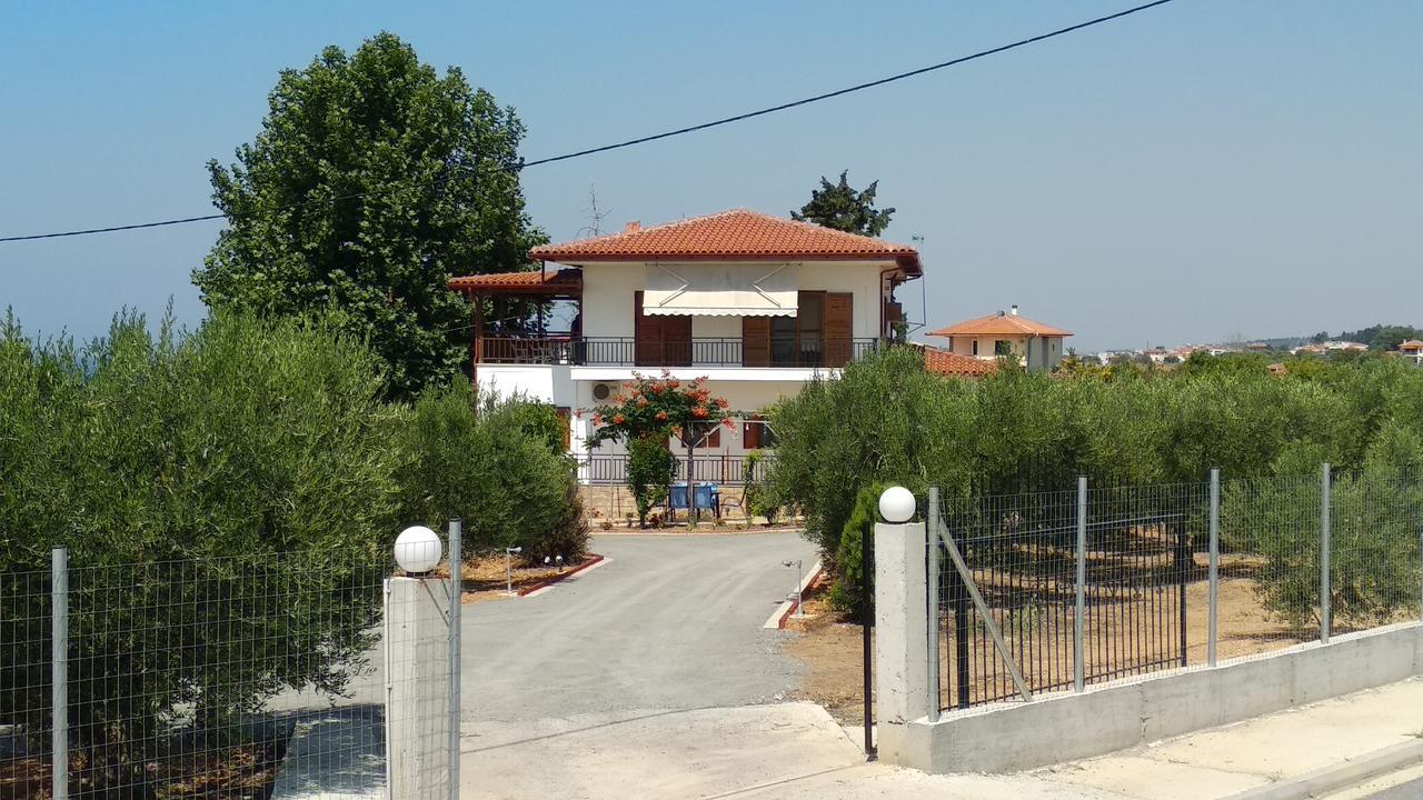 Platanos Apartment Nea Moudania Zewnętrze zdjęcie